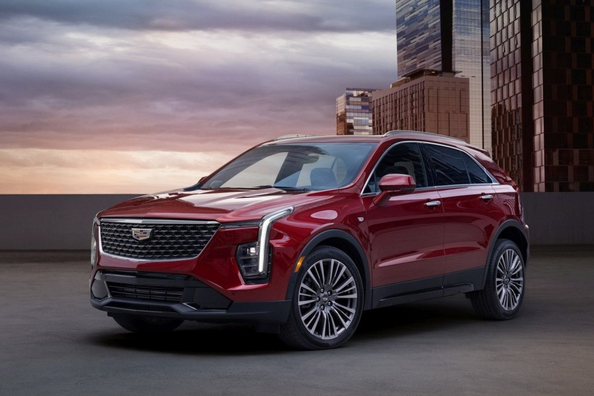 Test af Cadillac XT4 2024: Moderne design og teknologi