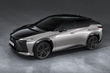 Lexus RZ 550e F Sport 2025: Test af den sportslige el-crossover foto 2