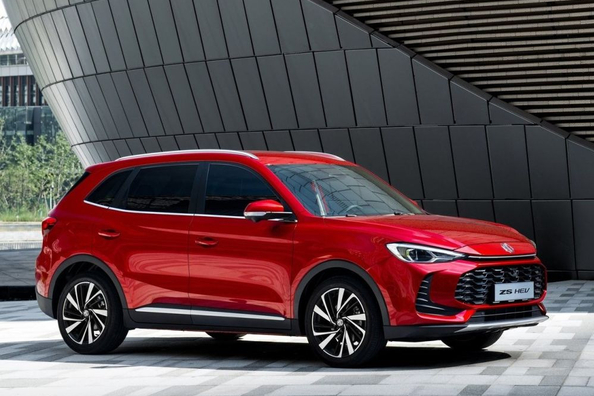 Test af anden generation MG ZS 2025: Stilfuld og alsidig SUV