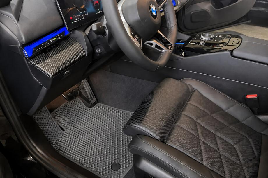 BMW 5/i5-serie G60/G60E/G61 2023– EVA-bilmåtter (til G60/61, grå) Image