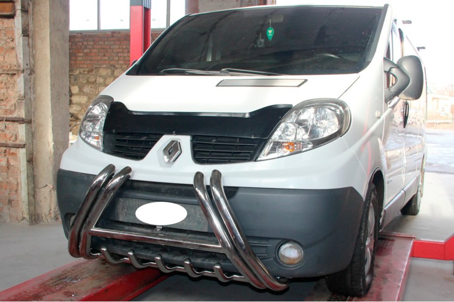 Nissan Primastar 2002–2014 Kængurubøjle F1-01 (rustfrit stål) Foto 2