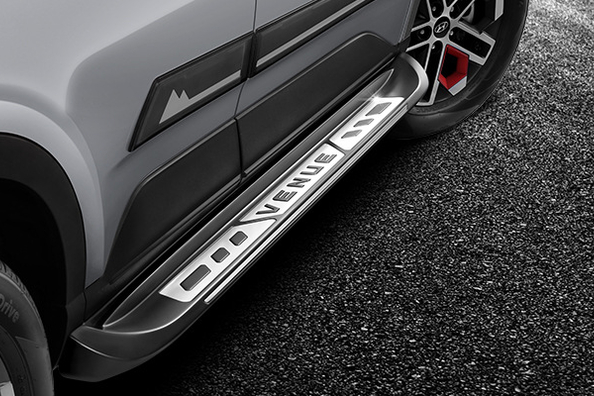 Sideskørter på bilen: praktisk nødvendighed eller unødigt tuning?