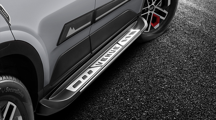 Sideskørter på bilen: praktisk nødvendighed eller unødigt tuning?