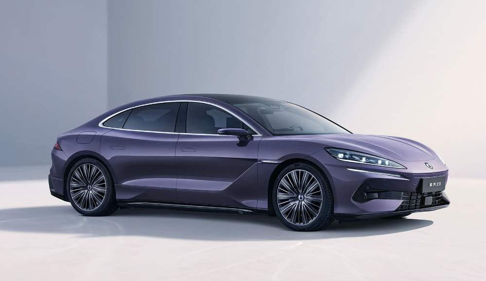 Test af Denza Z9 2024: Luksuriøs elektrisk sedan