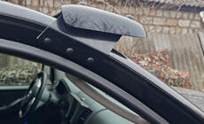 Nissan Navara 2006–2015 Forrudevisir (på ramme) foto 3