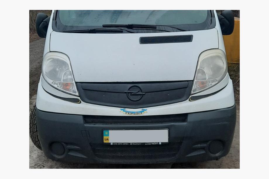 Opel Vivaro 2001–2015 Vinterafdækning til kølergrill 2007-2015 (V1, øvre) Blank, 2007-2015 Image