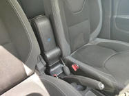 Renault Clio IV 2012–2019 Armlæn V1 til kopholder foto 4