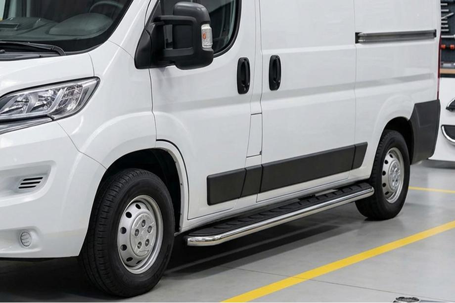 Citroen Jumper 2007–2025 Maydos V1 sidetrin (2 stk., aluminium ↗ rustfrit stål) Image