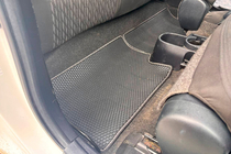 Toyota Yaris 2010–2020 Carsuit ДВС gummimåtter til kabinen (Sorte) foto 3