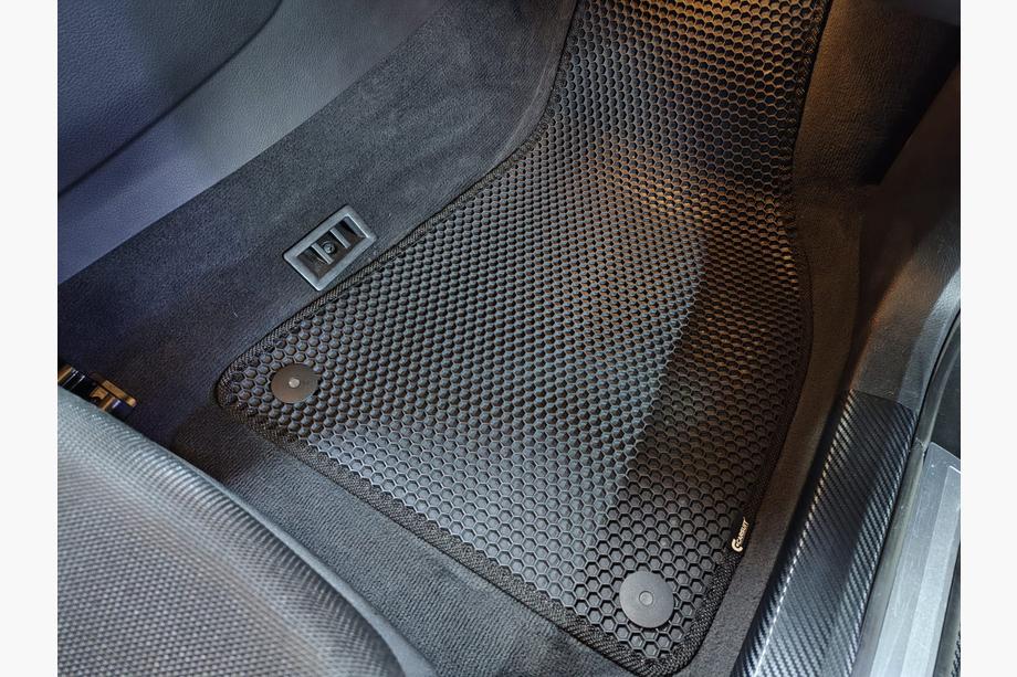 Audi A4 B6 2000–2004 Carsuit gummimåtter (Sorte) Foto 4