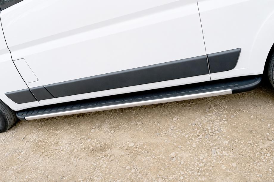 Peugeot Boxer 2006–2025 Duru sidetrin (2 stk., aluminium) Mellem akselafstand Image