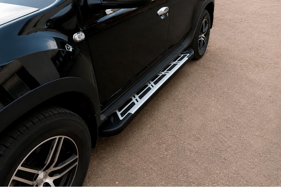 Renault Duster 2008–2017 Sunrise sidetrin (2 stk., aluminium) Image