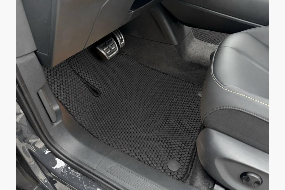 Volkswagen ID. UNYX 2024– Carsuit gummimåtter (Sorte) Image