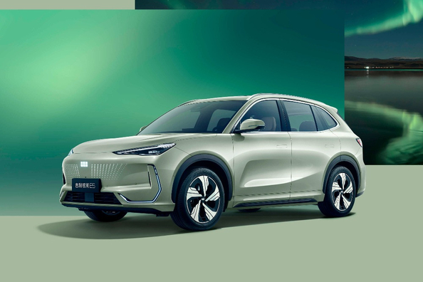 Test af Geely Galaxy E5: Moderne elektrisk crossover