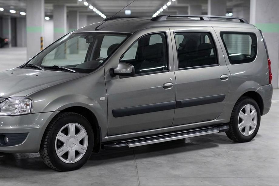 Dacia Logan MCV 2004–2014 RedLine V1 sidestrin (2 stk., aluminium) Image