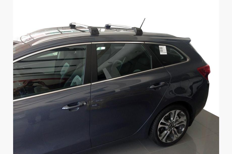 Kia Ceed 2012–2018 Tagbøjler (tværstænger) til integrerede tagrælinger, låsbare WingCarrier V2 (2 stk.) Sort Image
