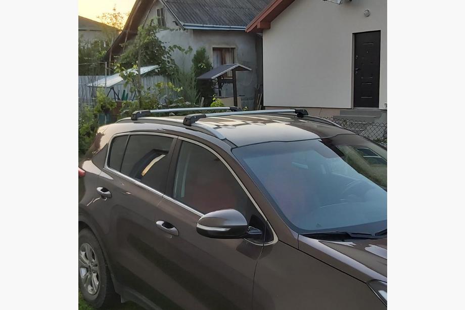 Kia Sportage 2015–2021 Tagbøjler (tværstænger) til integrerede tagrælinger, låsbare WingCarrier V2 (2 stk.) Grå Foto 17