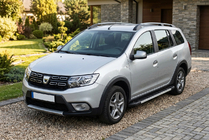 Renault Logan MCV 2013–2022 RedLine V1 sidetrin (2 stk., aluminium) foto 1