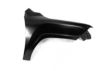 Toyota Land Cruiser 200 2007–2021 Skærme (2 stk, til biler ombygget til LC300) foto 5