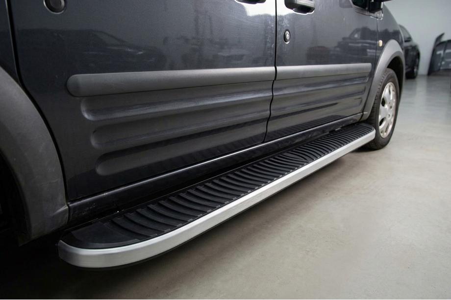Ford Connect 2006–2009 Sidetrin Tayga (2 stk., aluminium) Image