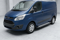Ford Custom 2013–2022 Sidetrin Rainbow (2 stk., aluminium) Lang akselafstand foto 1