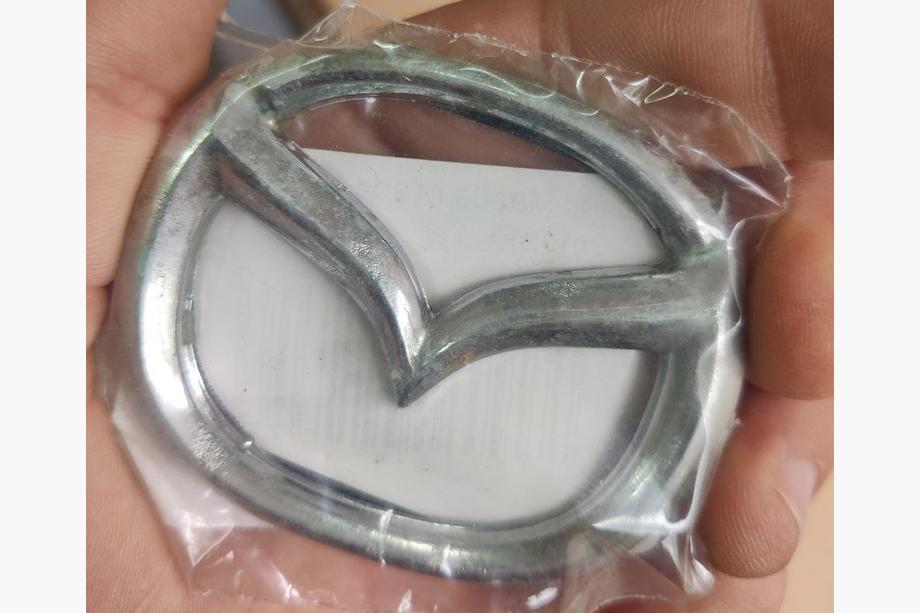 Mazda Nedsat Mazda-emblem (65 x 50 mm) Foto 2