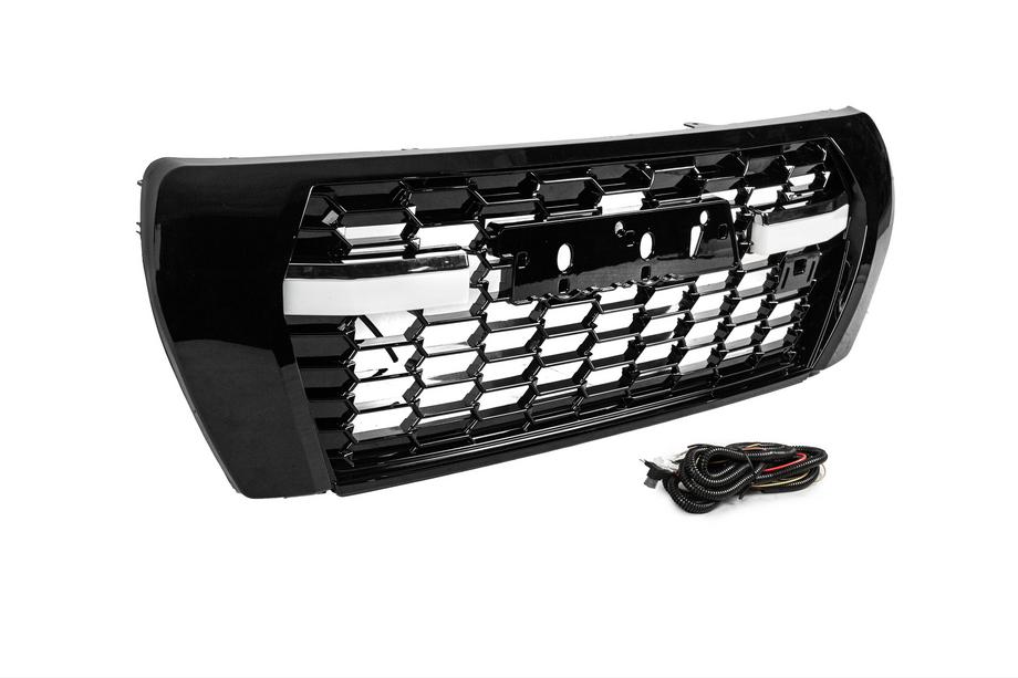 Toyota Land Cruiser 200 2007–2021 Kølergrill 2012-2016 (GR Sport LED) Foto 3