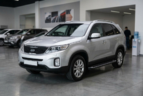 Kia Sorento II XM 2009–2014 Allmond Black sidetrin (2 stk., aluminium) foto 1