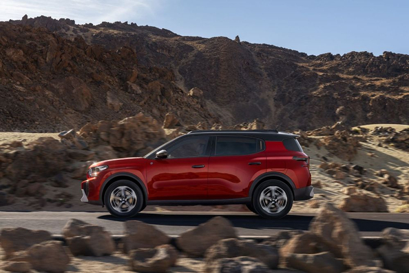Anmeldelse af Citroën ë-C3 Aircross 2024: Tekniske specifikationer, udstyrsniveauer, fotos Foto 3