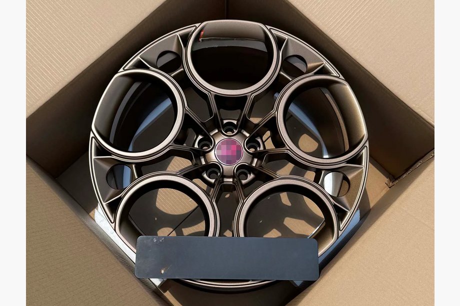 Alfa Romeo Stelvio 2016– Smedede fælge OEM R21 V2 (4 stk.) Image