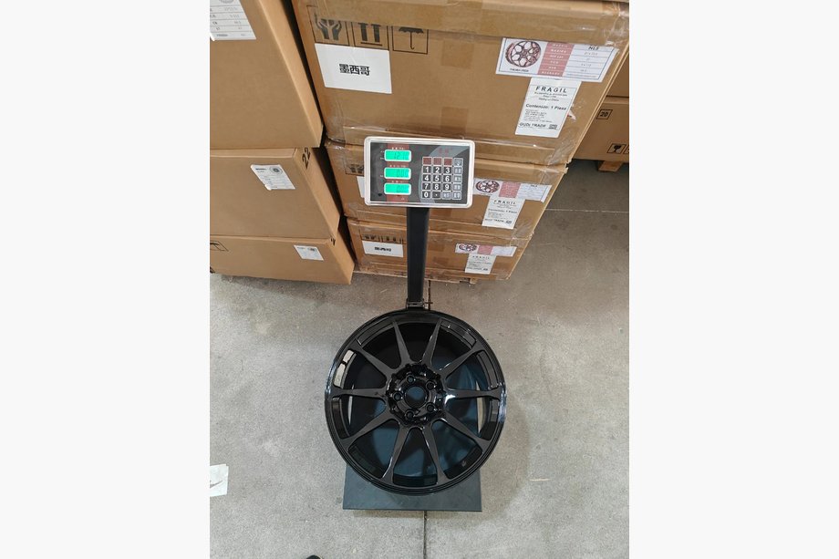 Audi A8 2018– Smedede OEM fælge R19 (4 stk.) Image