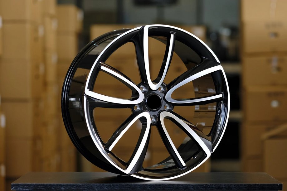 Bentley Bentayga 2015–2025 Smedede fælge OEM R23 V2 (4 stk.) Image