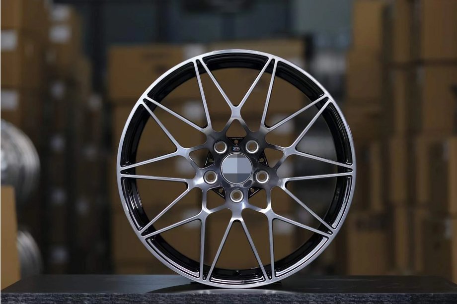 BMW 4-serie G22/23/26 2020– OEM smedede fælge R18/R19 (4 stk) Image