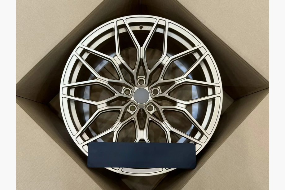 BMW 2-serie G42 2021– OEM smedede fælge R19 R20 V3 (4 stk.) Foto 2