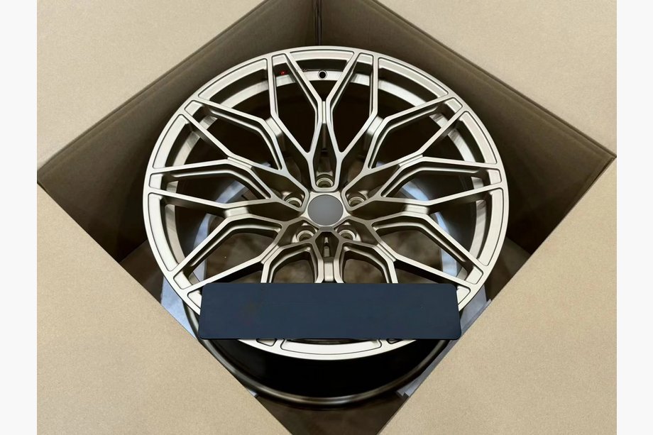 BMW 2-serie G42 2021– OEM smedede fælge R19 R20 V3 (4 stk.) Foto 3