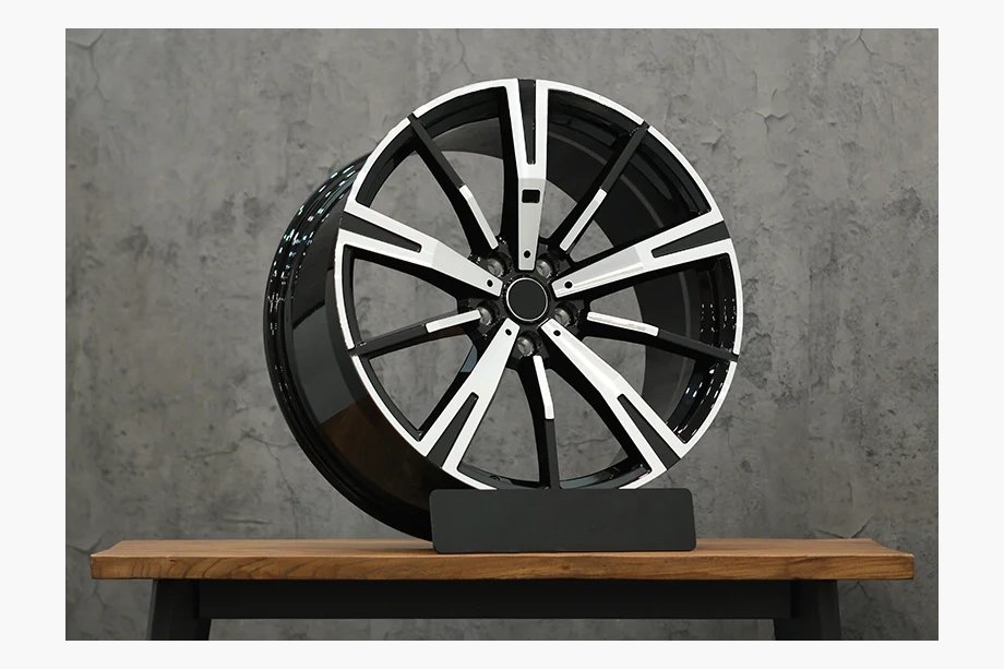 BMW 5/i5-serie G60/G60E/G61 2023– Smedede OEM fælge R20 (4 stk.) Image
