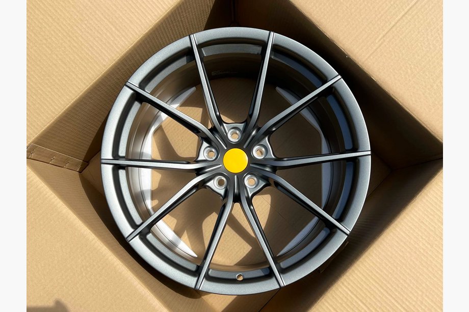 Ferrari 488 GTB 2015–2019 Smedede OEM fælge R20 V1 (4 stk.) Image