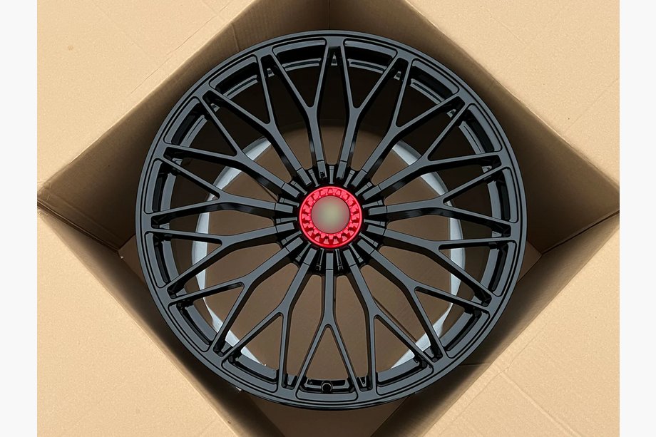 Lamborghini Aventador 2011–2022 Smedede OEM-fælge R20/R21 V4 (4 stk.) Image