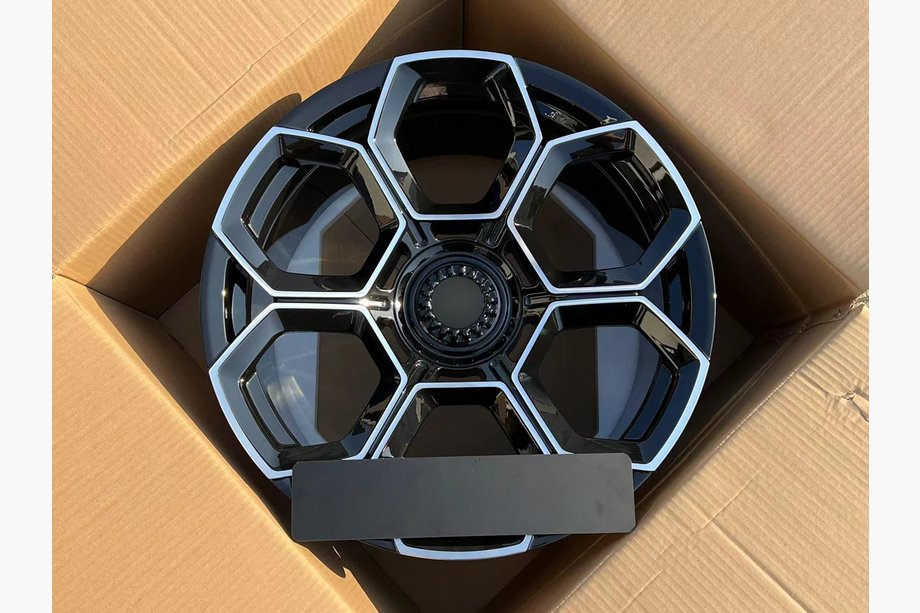 Lamborghini Aventador 2011–2022 Smedede fælge OEM R20 R21 V5 (4 stk.) Image