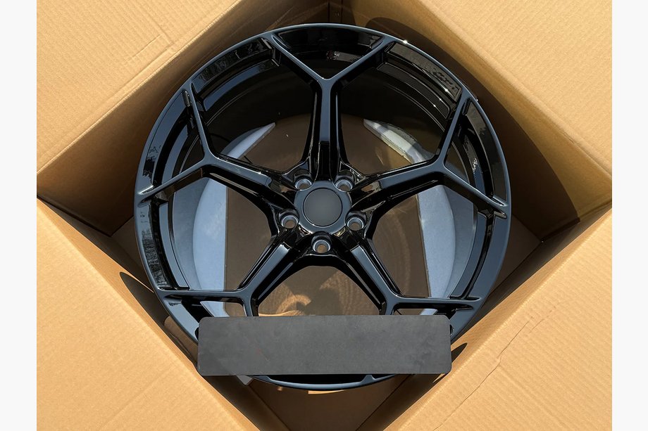 Lamborghini Huracan 2014– Smedede OEM-fælge R20 V3 (4 stk.) Image