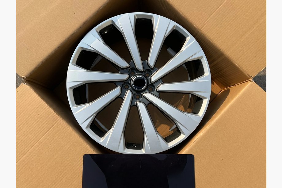 Range Rover V L460 2021– OEM smedede fælge R23 R24 V2 (4 stk.) Image