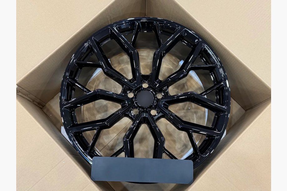 Land Rover Defender 2019– Smedede OEM fælge R23 (4 stk) Image