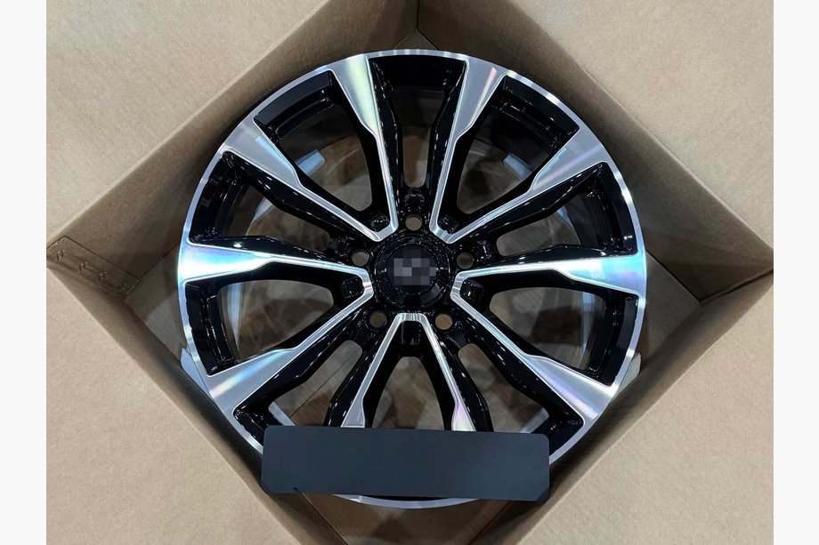 Lexus LX570/450d 2008–2022 Smedede OEM-fælge R22 (4 stk.) Image
