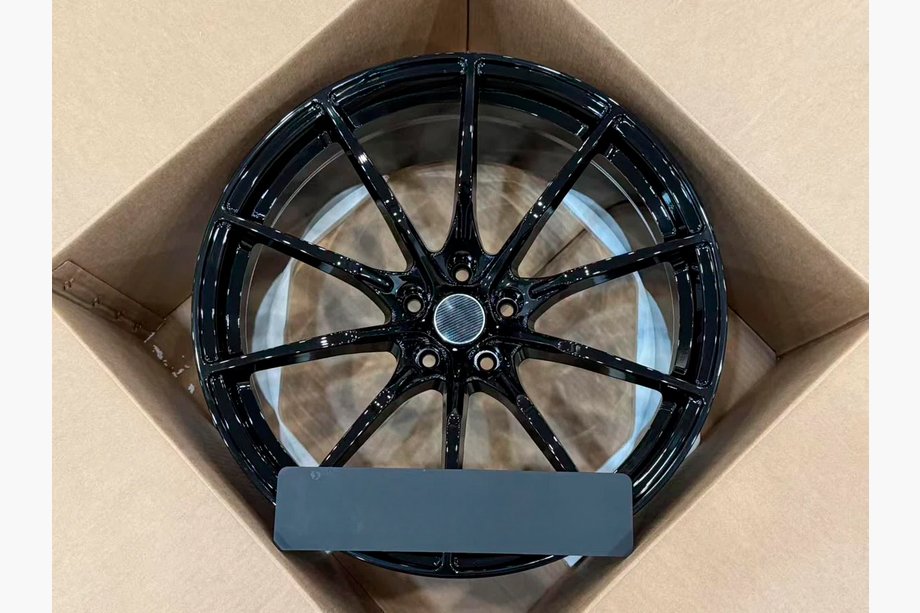McLaren 540C/570S 2015–2020 OEM smedede fælge R19 R20 V1 (4 stk) Image