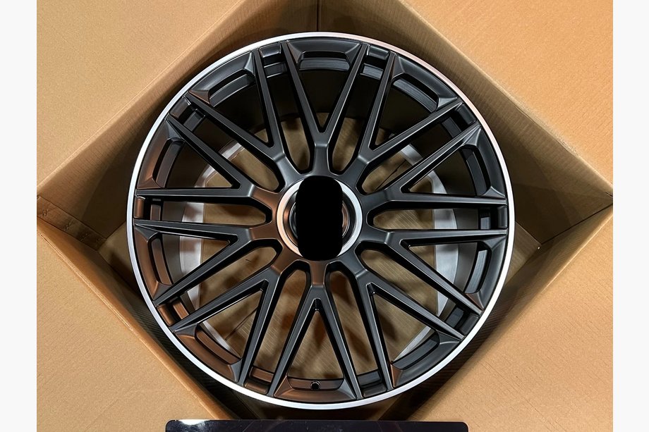Mercedes GL/GLS class X166 2012–2019 OEM smedede fælge R21 (4 stk.) Image