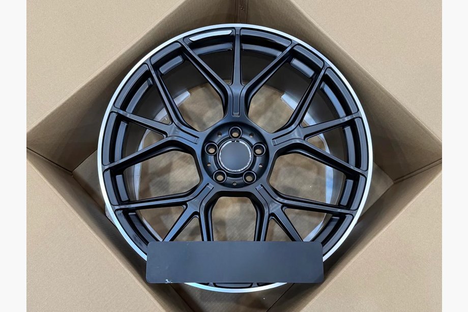 Mercedes E-klasse W213 2016–2023 OEM smedede fælge R21 (4 stk.) Image