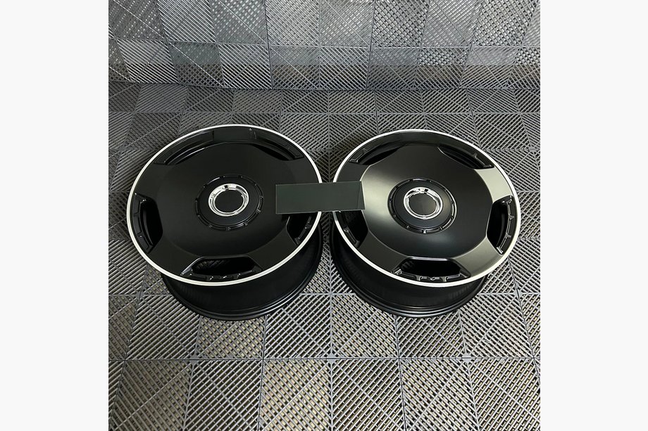 Mercedes S-class W223 2020– Smedede OEM fælge R20 V2 (4 stk) Image