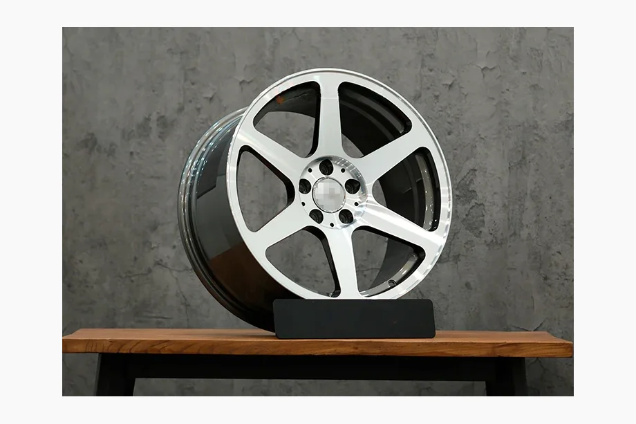 Mercedes E-klasse W124 1984–1997 OEM smedede fælge R18 (4 stk.) Image