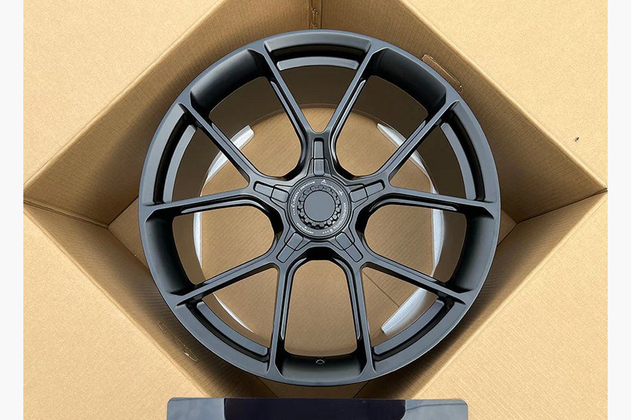 Porsche 911 (992) 2018– Smedede OEM fælge R20/R21 V8 (4 stk) Image