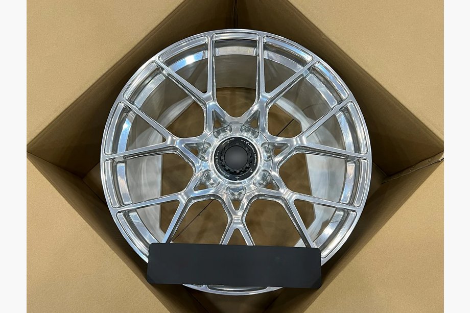 Porsche 911 (992) 2018– Smedede OEM fælge R20 R21 V16 (4 stk.) Image